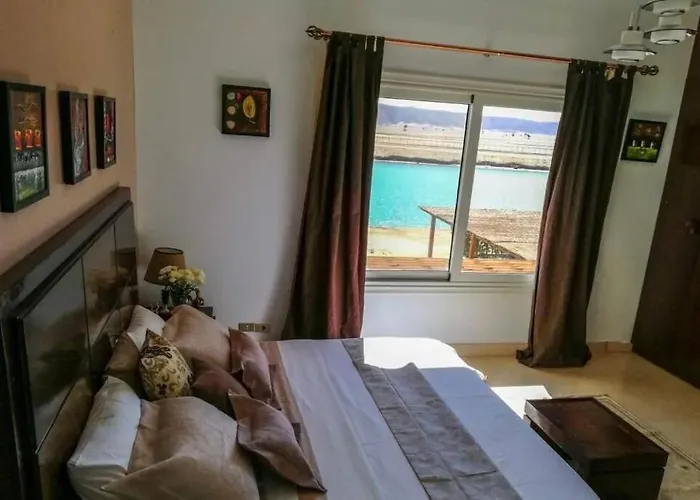Luxury 4 Bedroom With A Heated Pool فيلة الغردقة