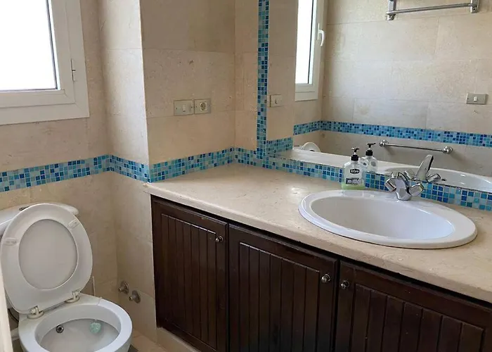 Luxury 4 Bedroom With A Heated Pool الغردقة