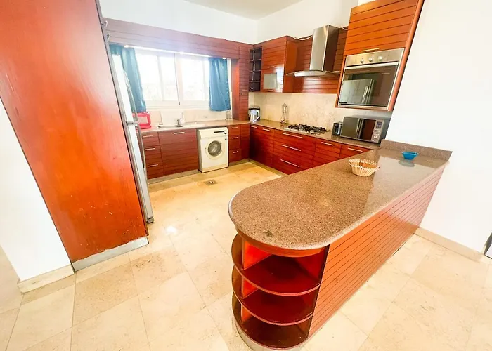 فيلة Luxury 4 Bedroom With A Heated Pool