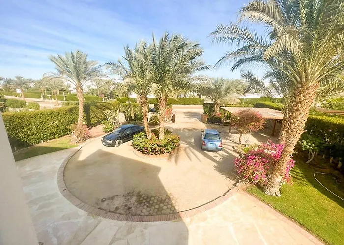 فيلة Luxury 4 Bedroom With A Heated Pool الغردقة